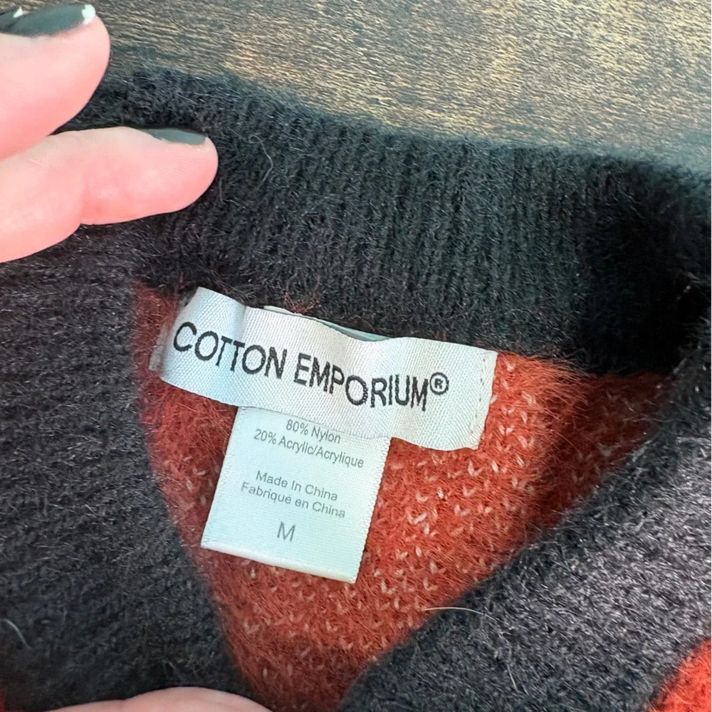 Sweater - Picture 3 of 3